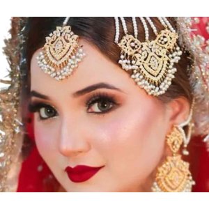 Bridal Daisy Gray